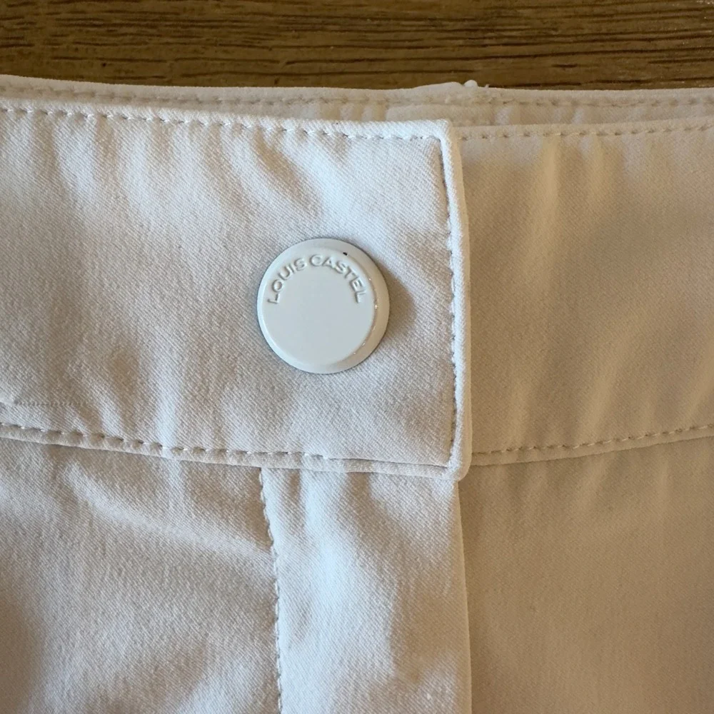 Louis Castel Women's White Golf Shorts-Size 70-U.S 4-Japanese Performance Fabric
